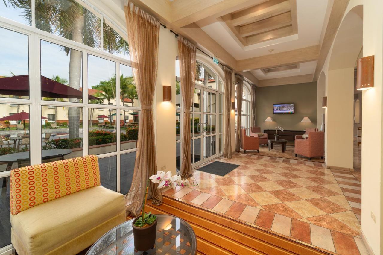 Quality Hotel Real Aeropuerto San Salvador San Luis Dış mekan fotoğraf
